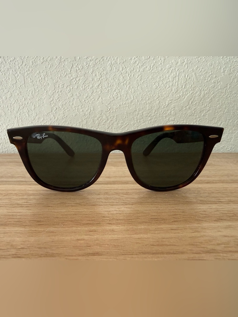 Ray-Ban Wayfarer Sunglasses